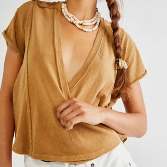 FREE PEOPLE wrap tee SAHSA Top SURPLICE Shirt Size Cotton Large NWT - Picture 1 of 1